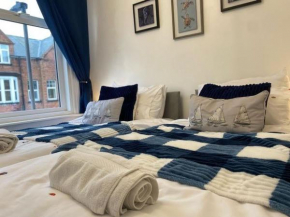 2BR Filey Flat, Near Seafront - Perfect for Getaways